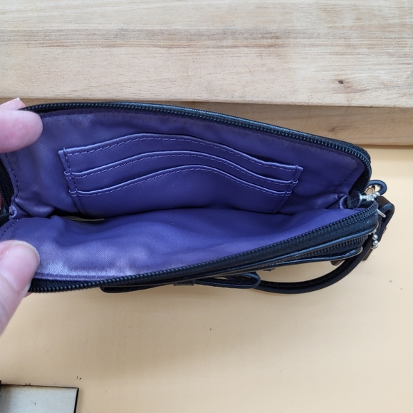 Coach Black Wristlet with Front Bow Detail And 2 Zip Compartments. Like New - Picture 4 of 7